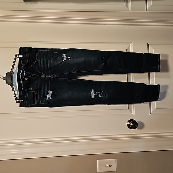 American Eagle Distressed Jeggings - Picture 1 of 4